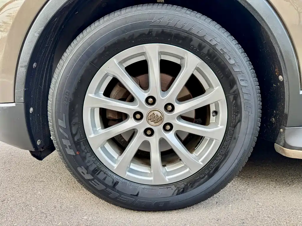 Buick Envision Plus — миниатюра 13