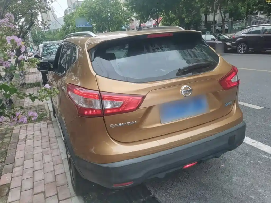 Nissan Qashqai — миниатюра 5