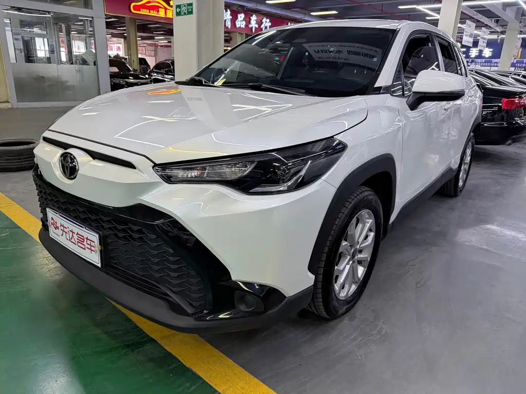 Toyota Frontlander 2023 2.0L CVT Lead