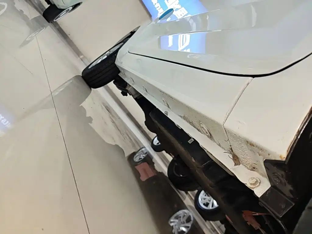 Wuling MINIEV — миниатюра 21