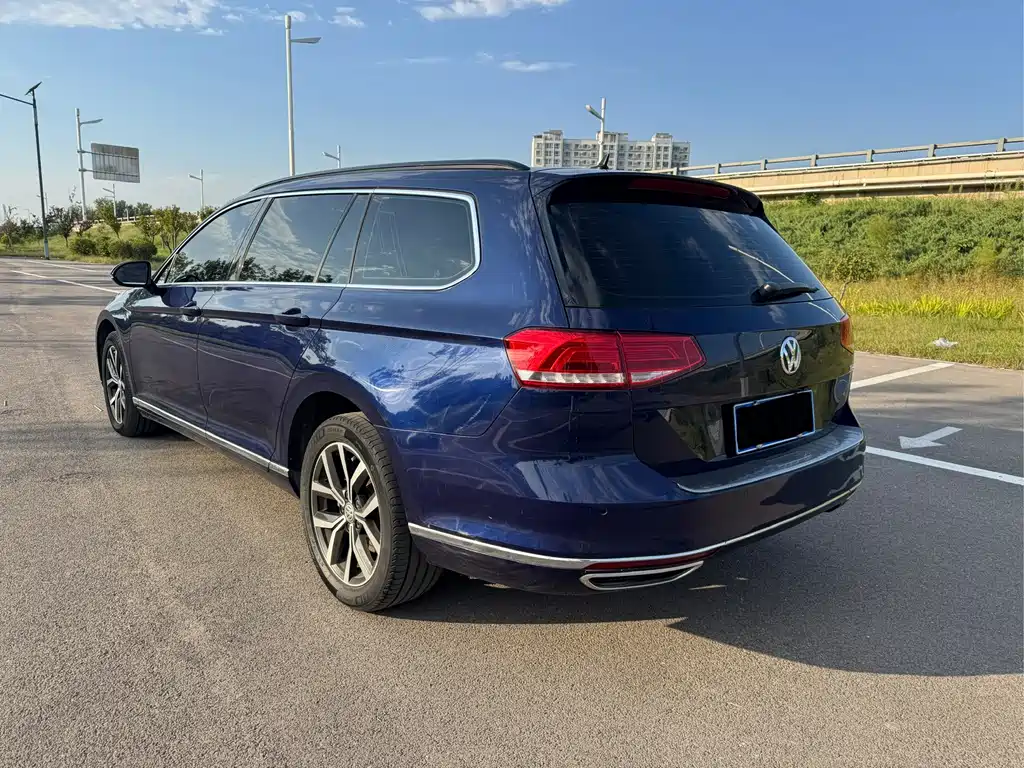 Volkswagen Viloran — миниатюра 4
