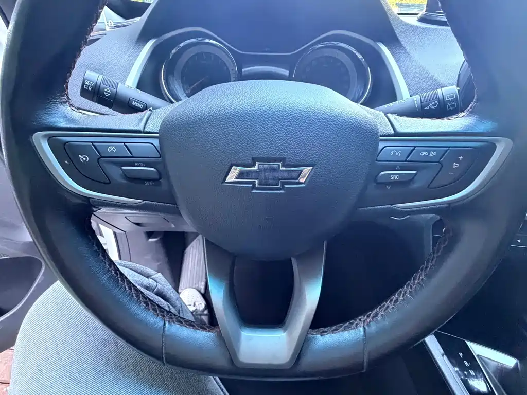 Chevrolet Volando — миниатюра 16