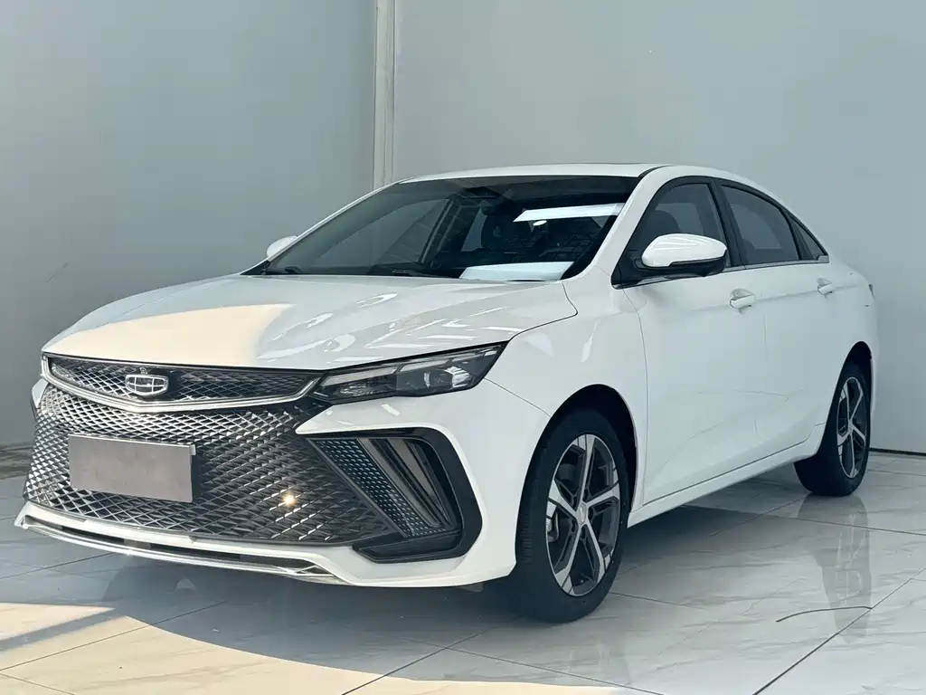 Geely Emgrand L 2022