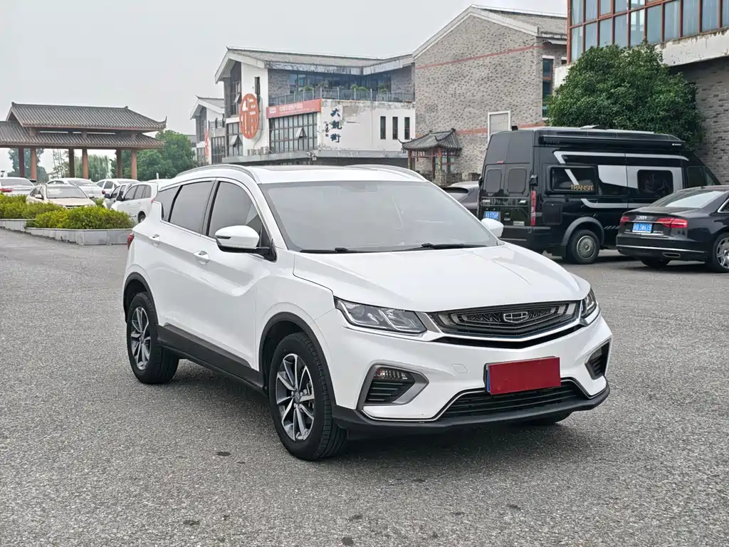 Geely Binyue — миниатюра 3