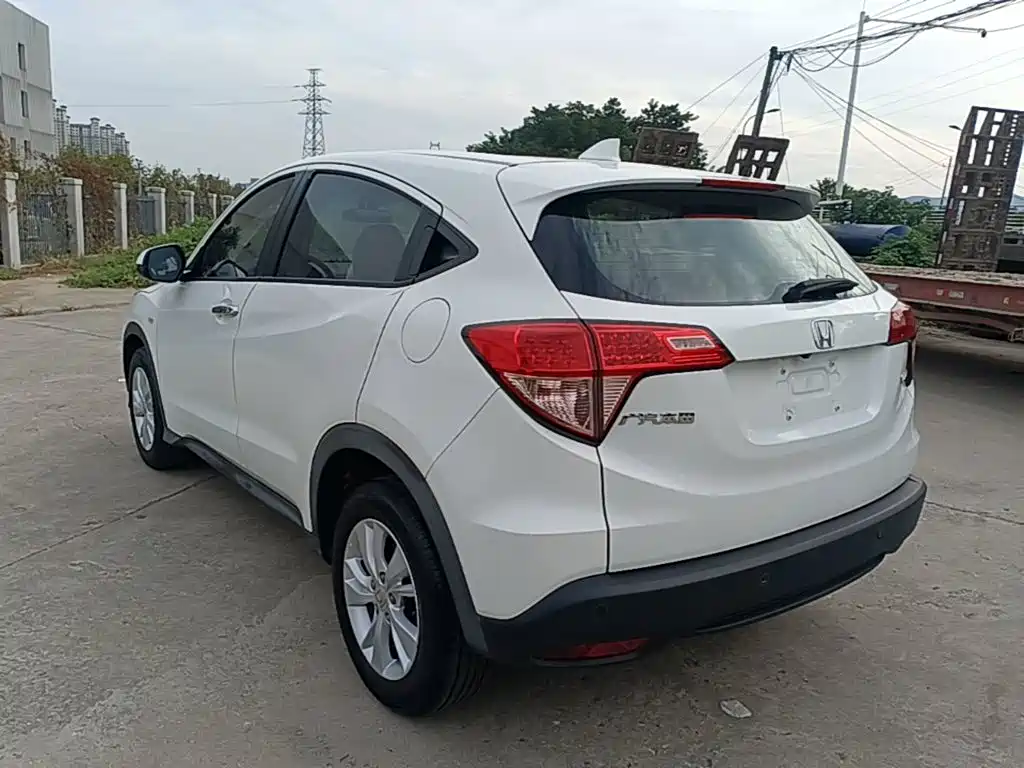 Honda Vezel — миниатюра 5