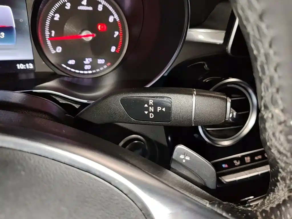 Mercedes-Benz C-Class (Import) — миниатюра 14