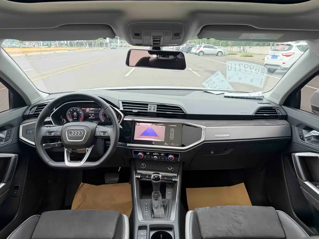 Audi Q3 — миниатюра 10