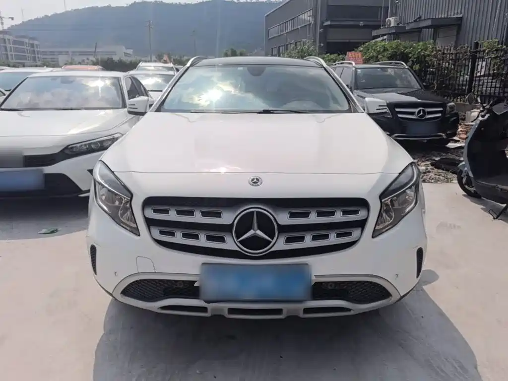 Mercedes-Benz GLA — миниатюра 3