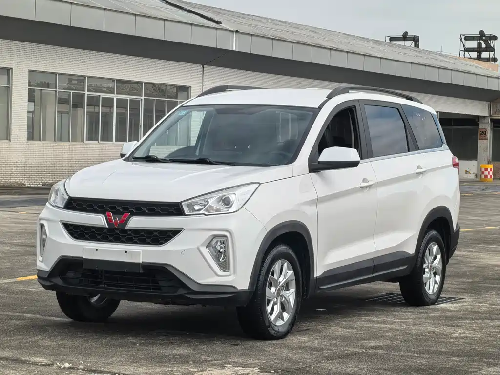 WULING WULING HONGGUANG S3