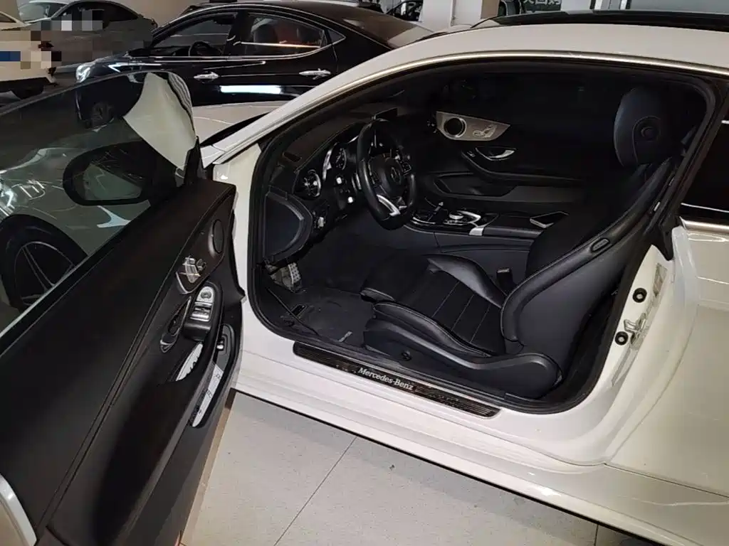 Mercedes-Benz C-Class (Import) — миниатюра 16