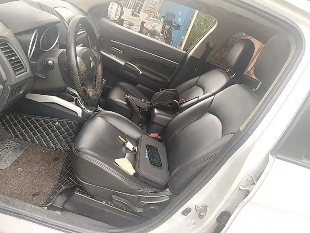Mitsubishi ASX — миниатюра 15
