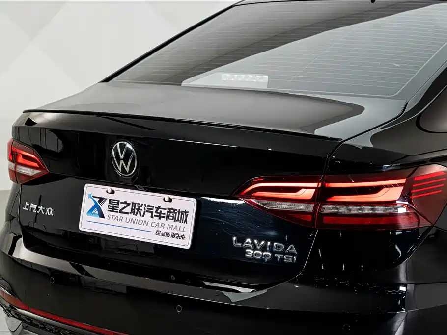 Volkswagen Lavida — миниатюра 8