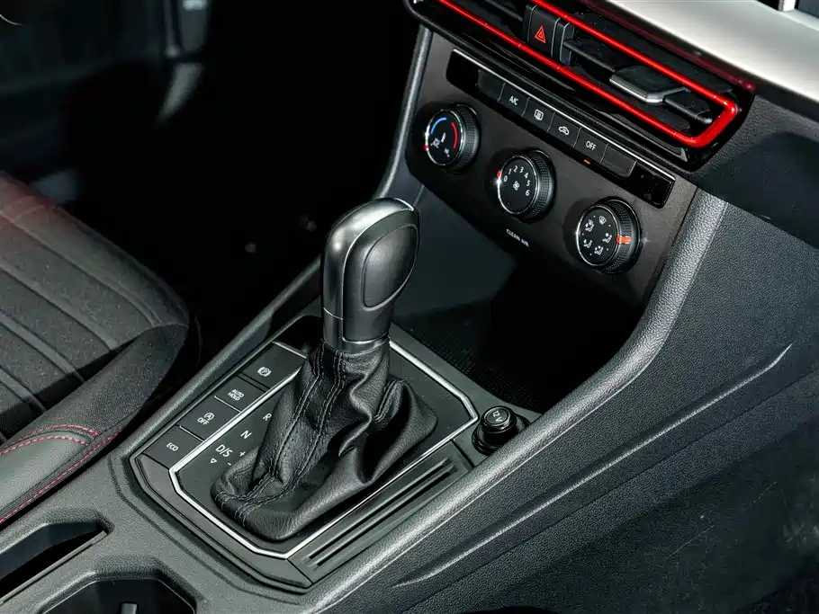 Volkswagen Lavida — миниатюра 18
