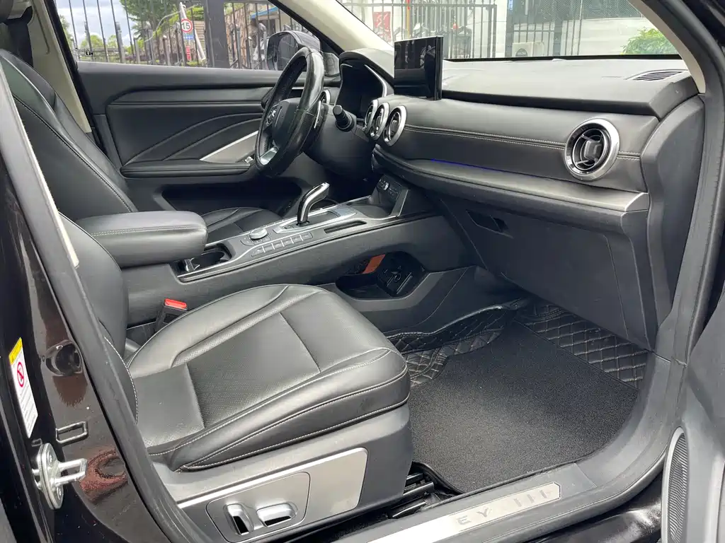 Wey Wey VV6 — миниатюра 9