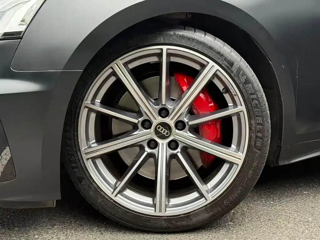 Audi S5 — миниатюра 10