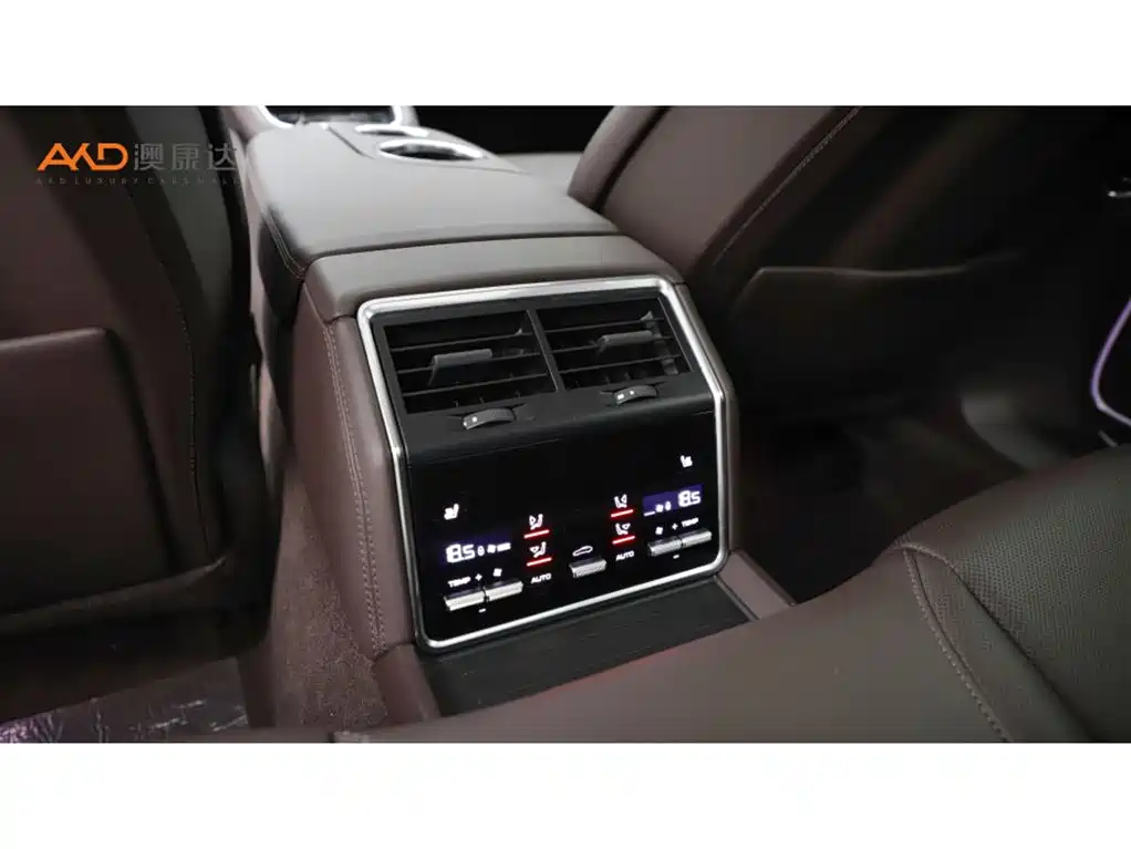 Porsche Panamera — миниатюра 9