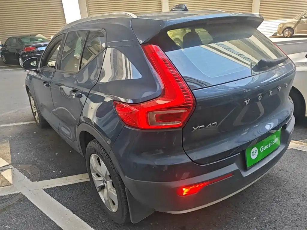 Volvo XC40 — миниатюра 5
