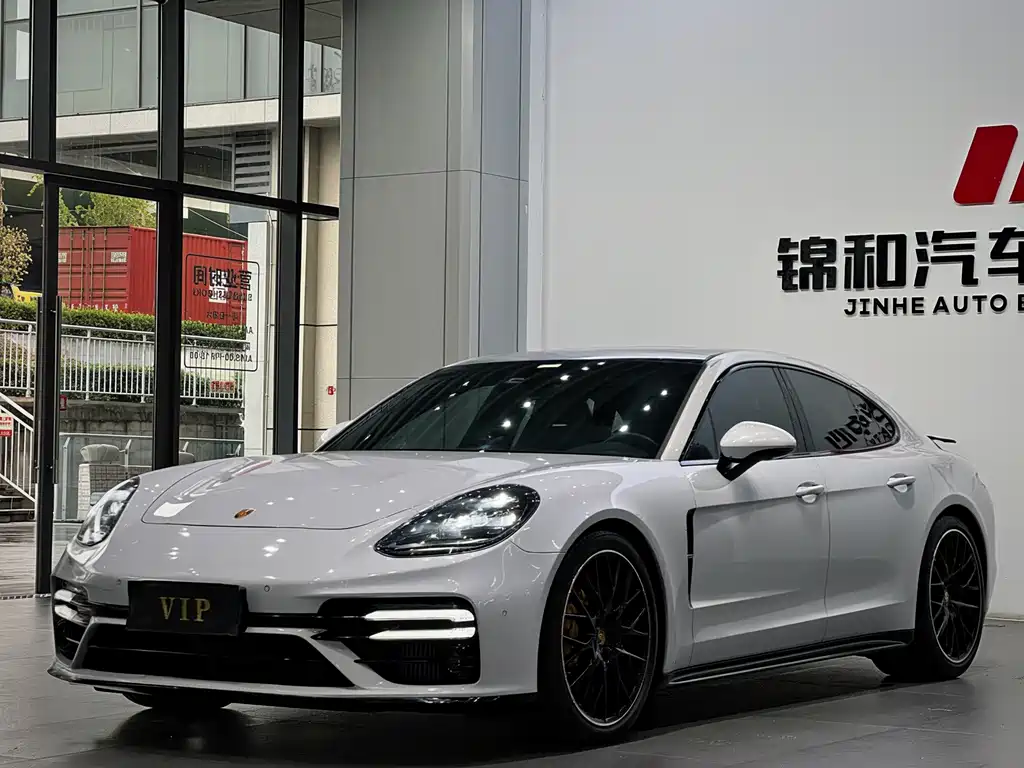 Porsche Panamera — миниатюра 2