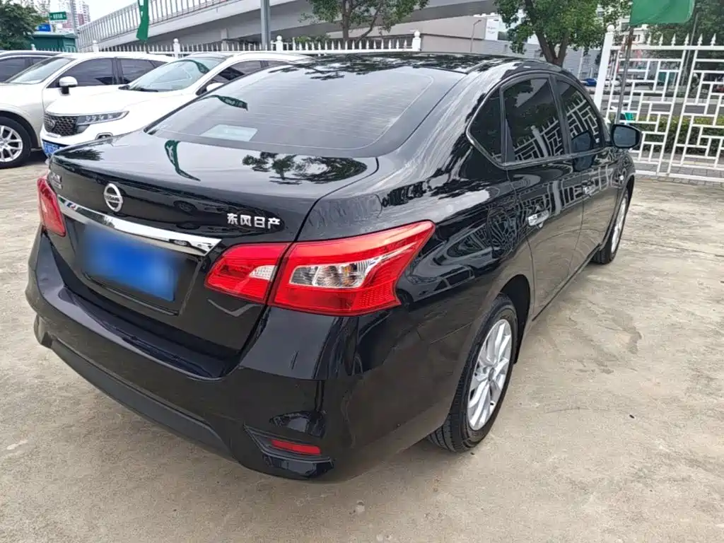 Nissan Sylphy — миниатюра 7