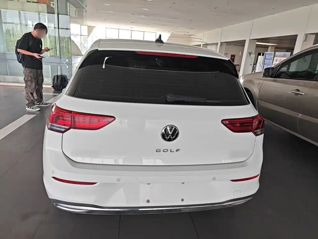 Volkswagen Golf — миниатюра 6