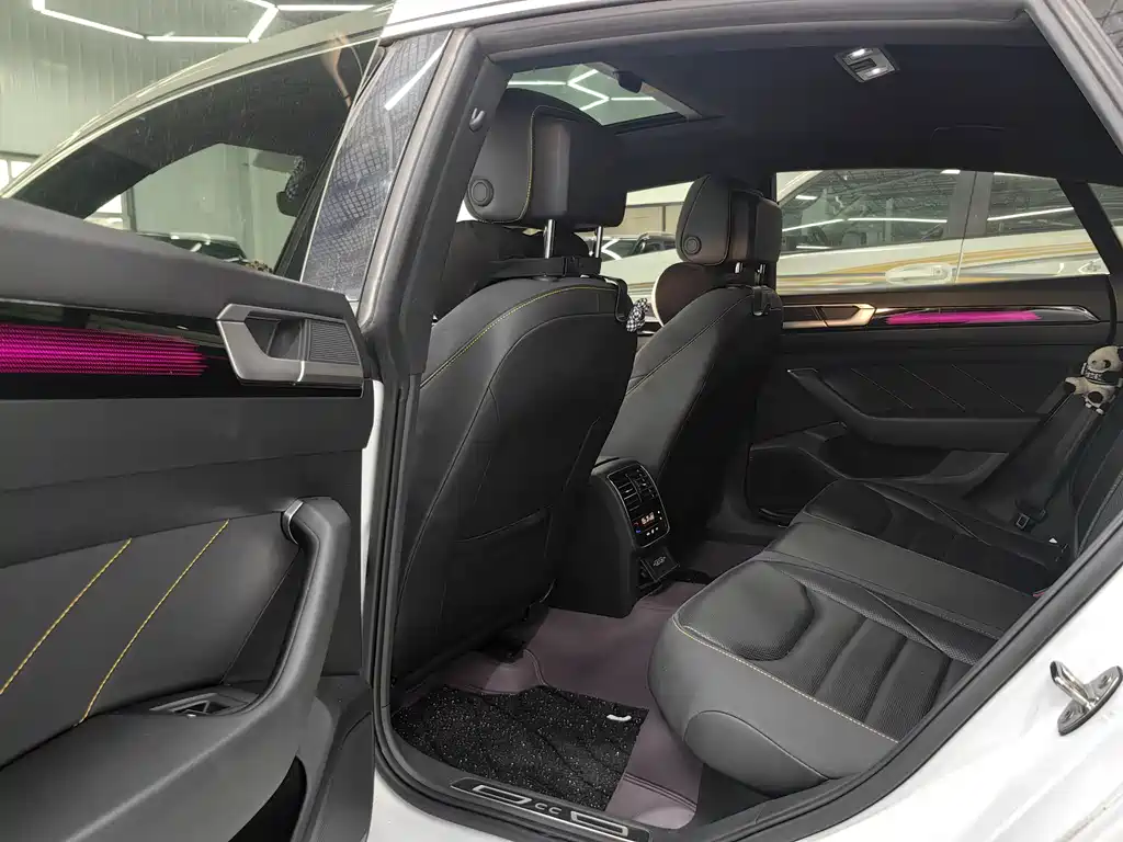 Volkswagen CC — миниатюра 6