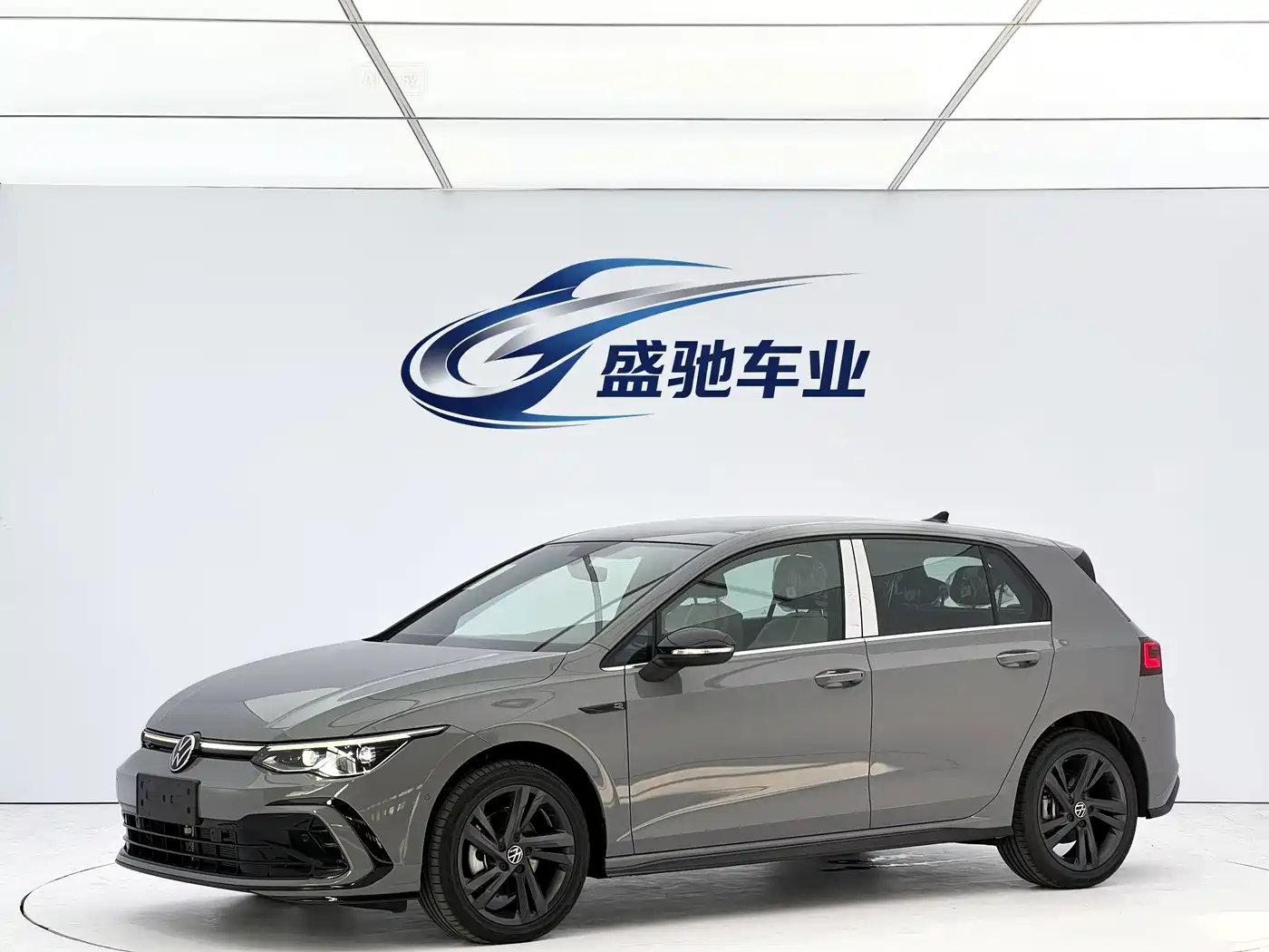 高尔夫 2023款 280TSI DSG R-Line Lite 2024