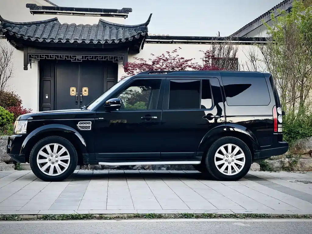 Land Rover Discovery 2015 3.0 SDV6 HSE