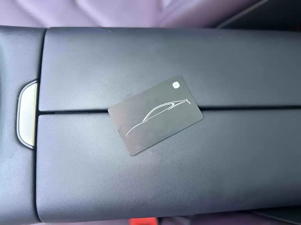 Xiaomi SU7 — миниатюра 9