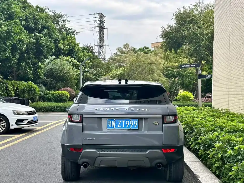 Land Rover Evoque — миниатюра 14