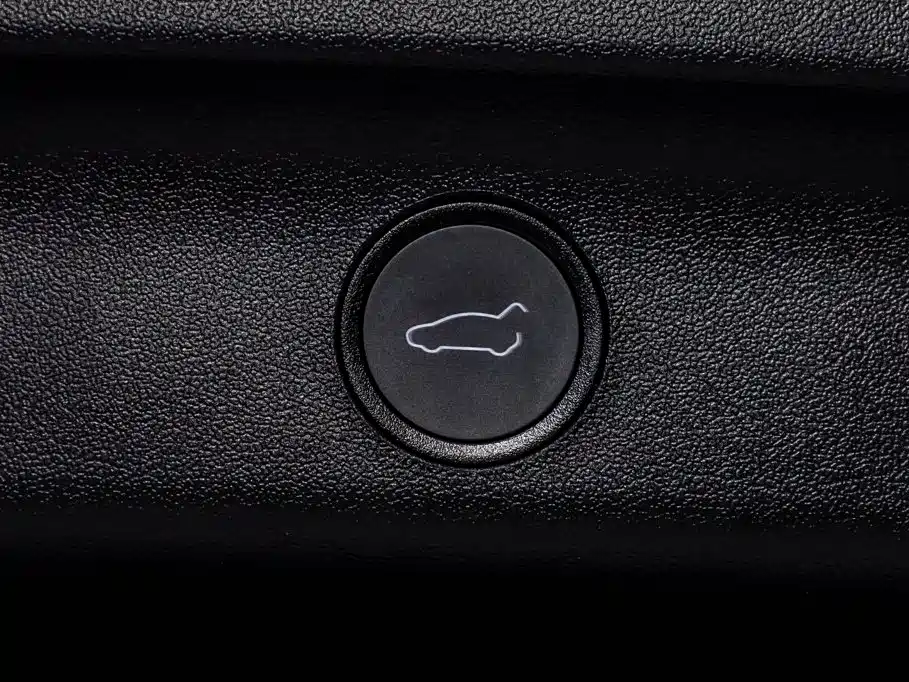 Tesla Model Y — фотографии объявления, Фото 8