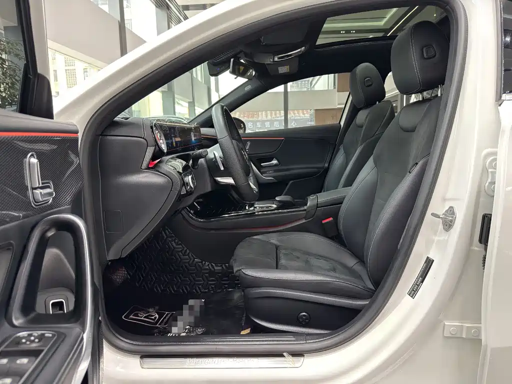 MERCEDES-BENZ A CLASS