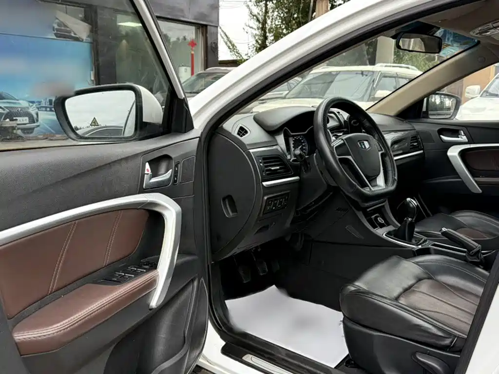 Geely Emgrand — миниатюра 13