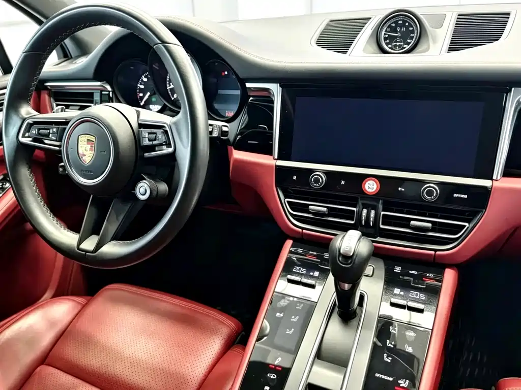 Porsche Macan — миниатюра 6