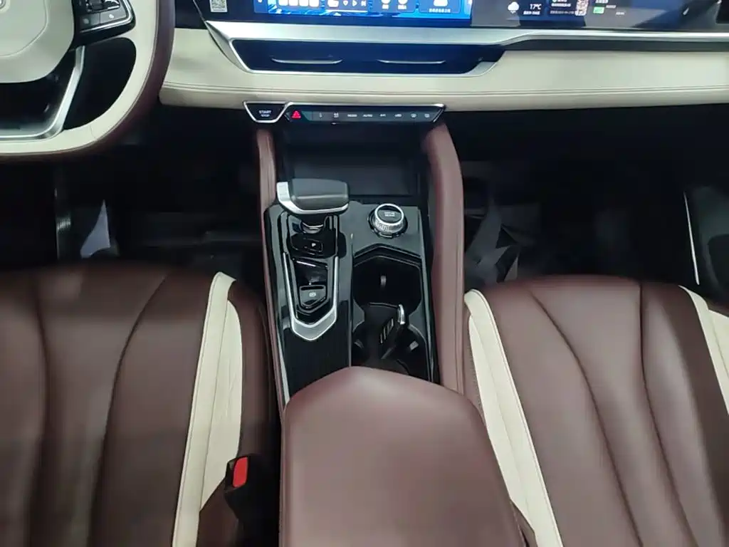 Geely Xingyue L — миниатюра 14