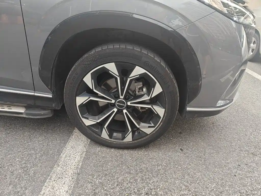 Roewe RX5 New Energy — миниатюра 26