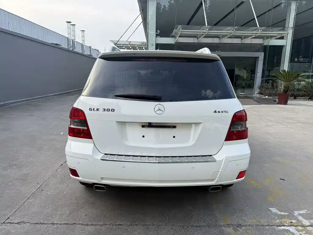 Mercedes-Benz GLK-Class (Import) — миниатюра 9