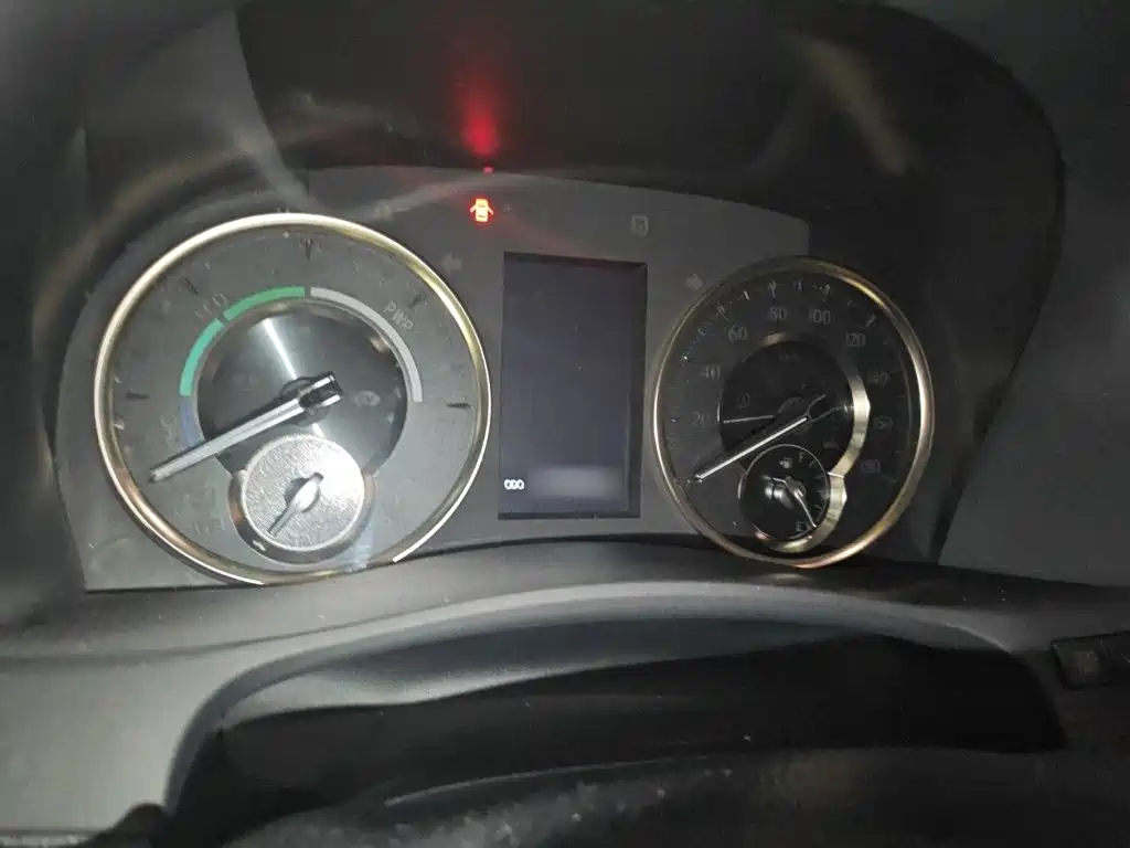 Toyota Vellfire — миниатюра 4