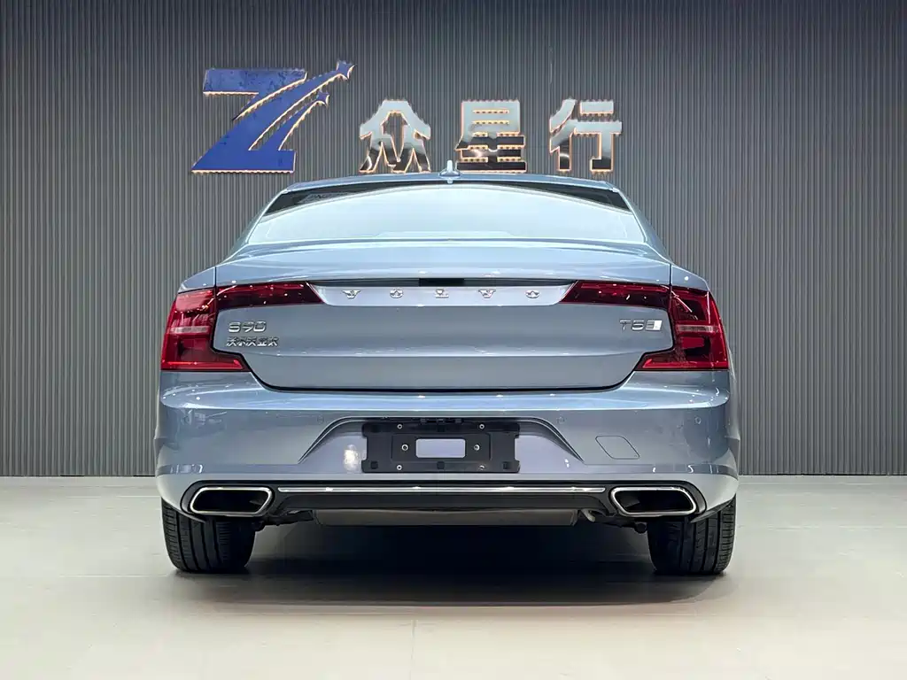 Volvo S90 — миниатюра 4