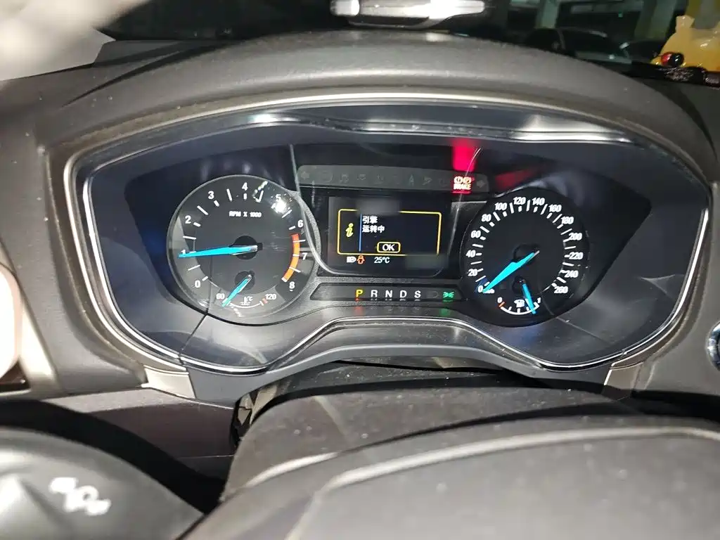 Ford Mondeo — миниатюра 4