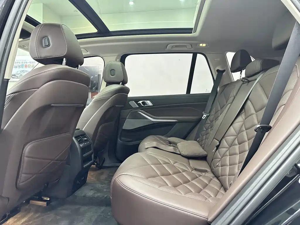 BMW X5 — миниатюра 11