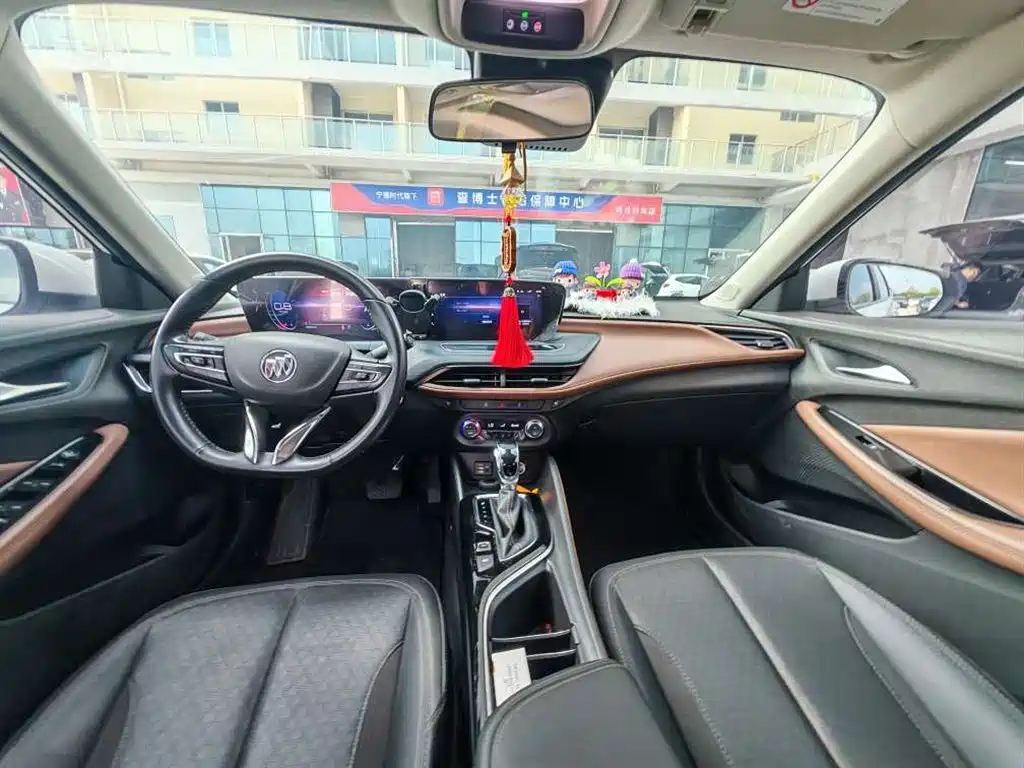 Buick Verano — миниатюра 5