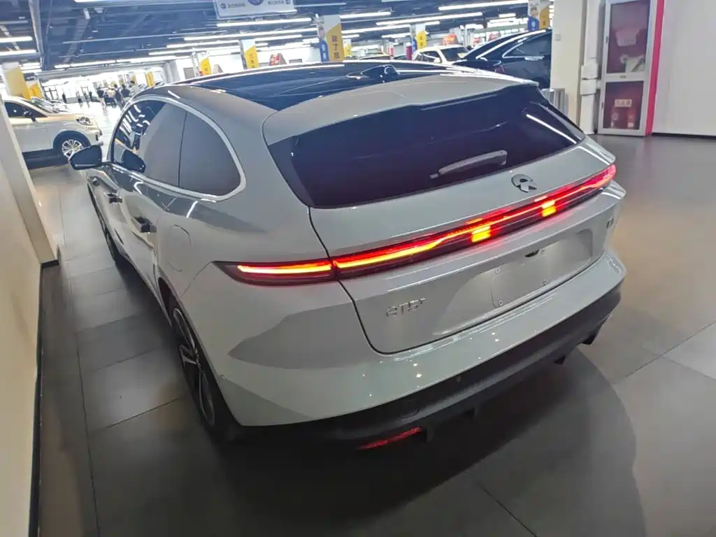 NIO ET5T — миниатюра 5