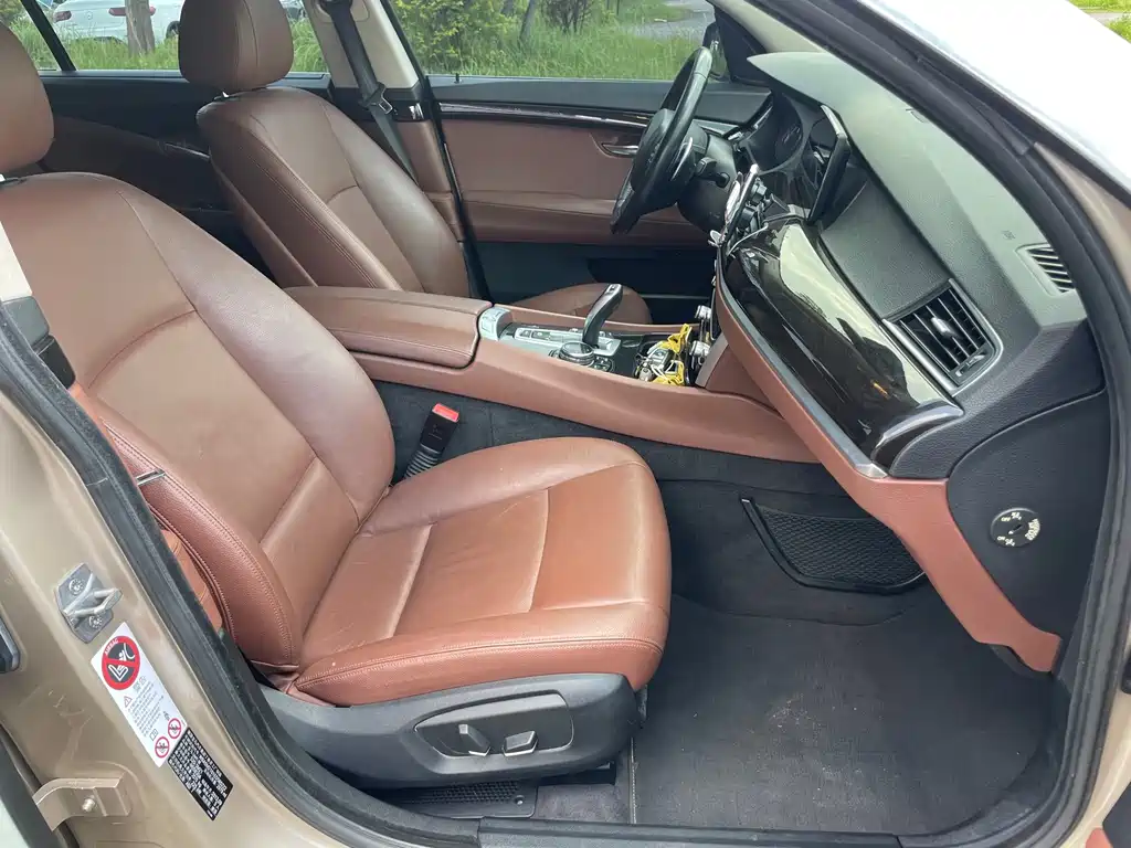 BMW 5 Series GT — миниатюра 15