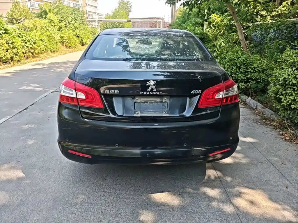 Peugeot 408 — миниатюра 6