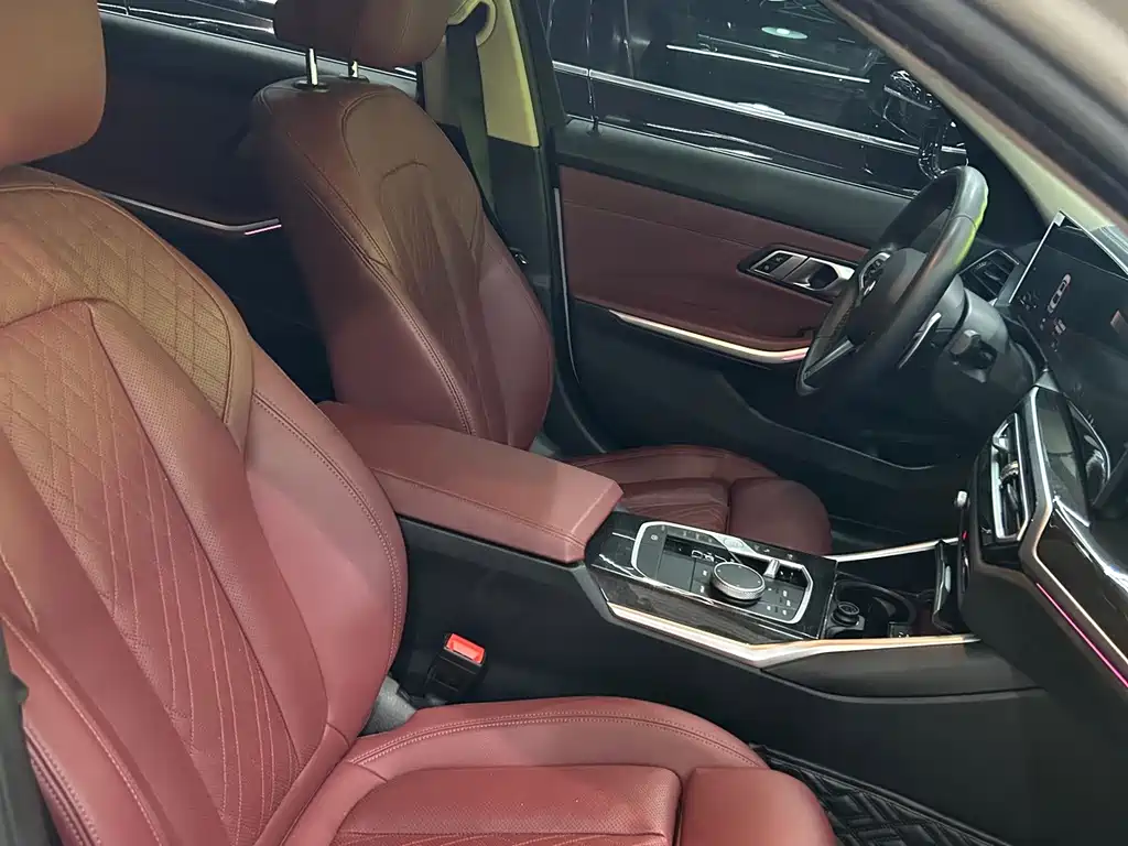 BMW 3 Series — миниатюра 4
