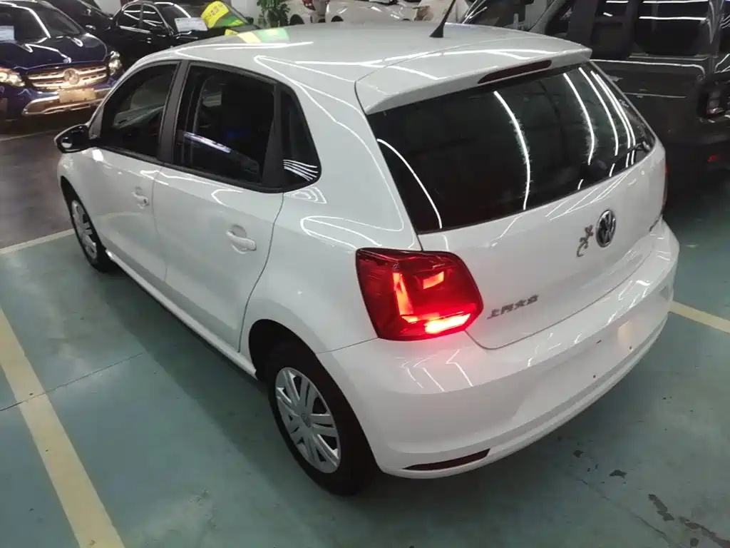 Volkswagen Polo — миниатюра 5