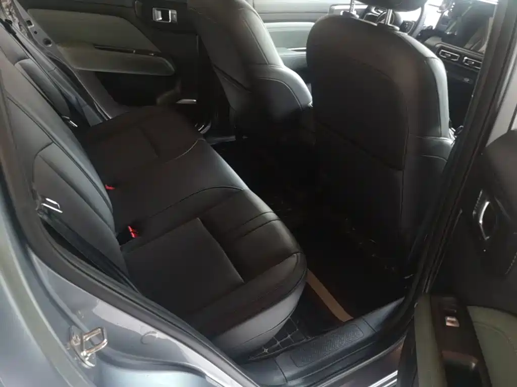 Baojun Yueye Plus — миниатюра 17