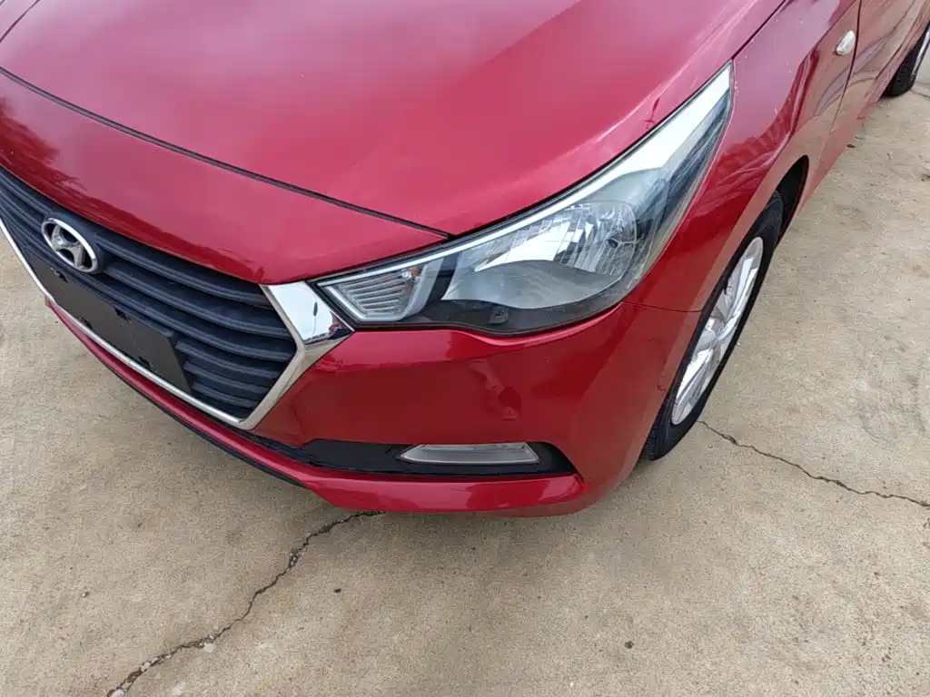 Hyundai Verna — миниатюра 24