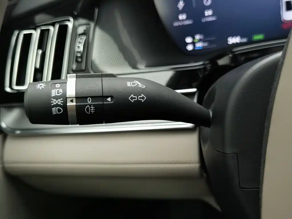 BYD Tang New Energy — миниатюра 21