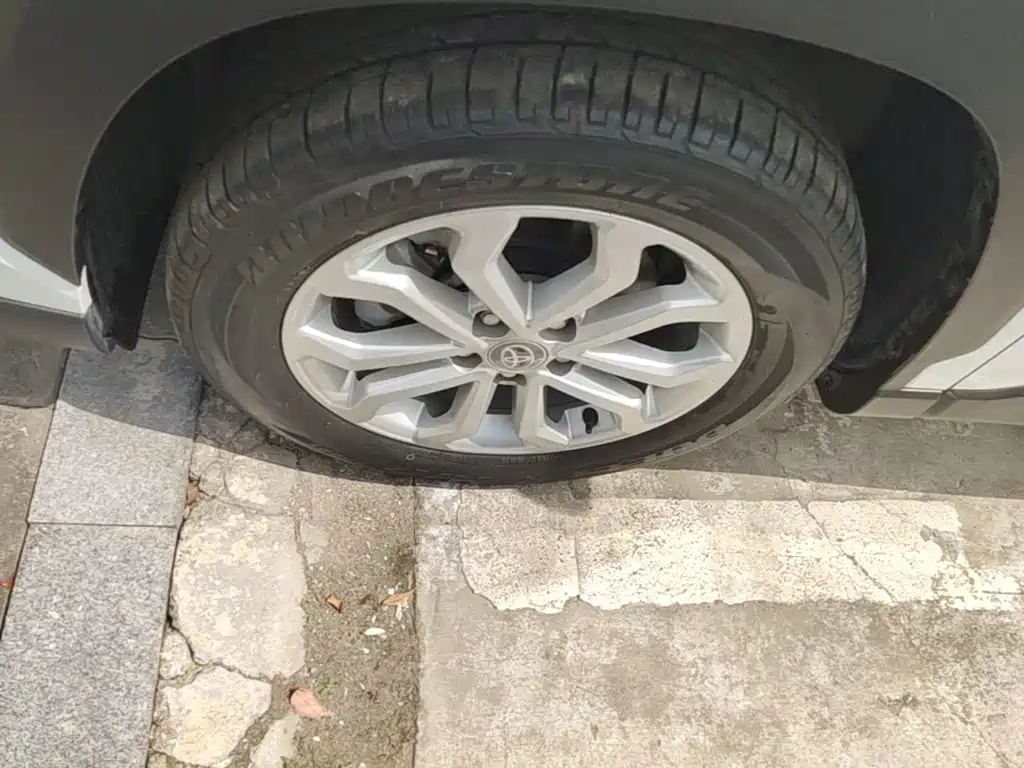 Toyota Frontlander — миниатюра 23